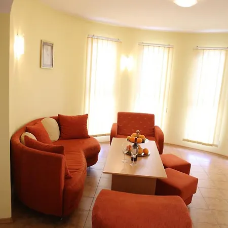 Papi 2* Razlog