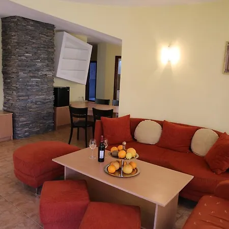 호텔 Family Papi 2*