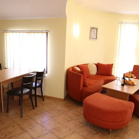 Family Papi 라즐로그