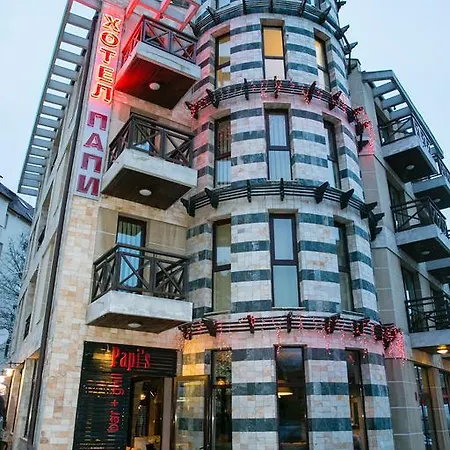 Family Papi 라즐로그