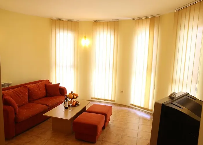 Family Papi Хотел Разлог