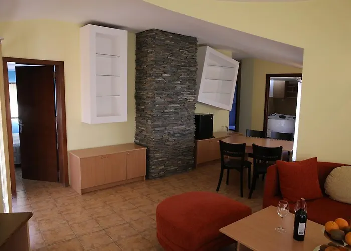 Family Papi Хотел 2*