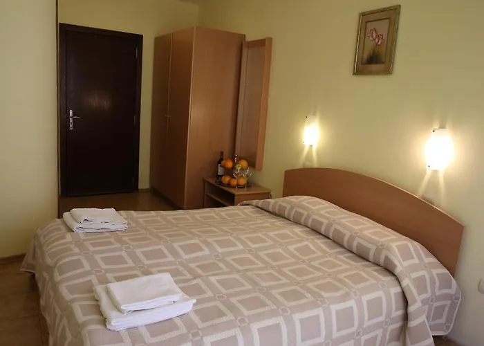 Family Papi Хотел