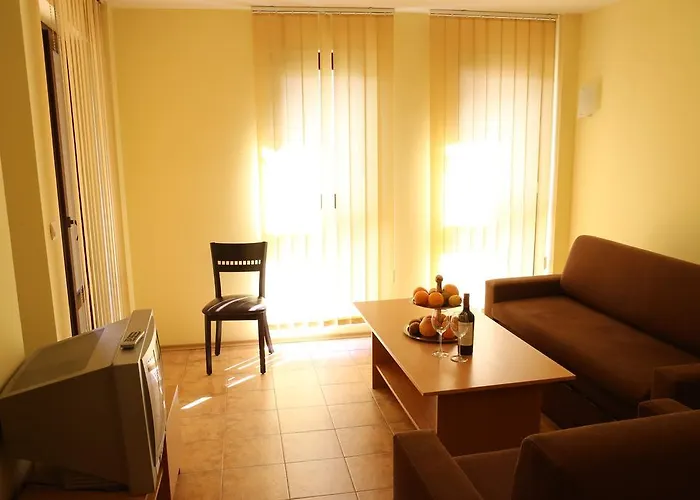 Family Papi Хотел 2*