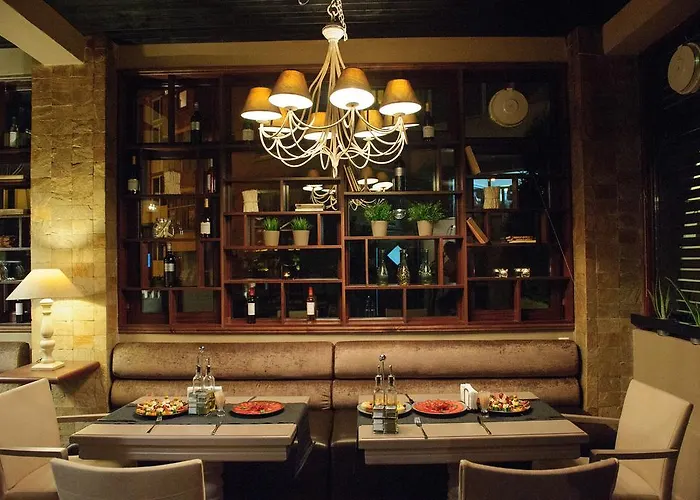 Family Papi Хотел 2*